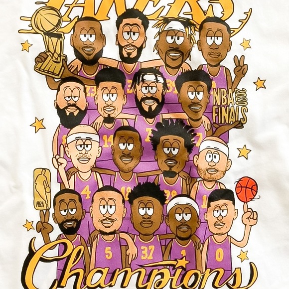 Los Angles Lakers Nike 2020 NBA Championship Roster youth sz 4 Sm t-shirt - Picture 2 of 5
